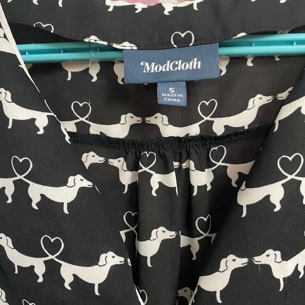 Small ModCloth top​​​​​​​​ - Picture 7 of 7